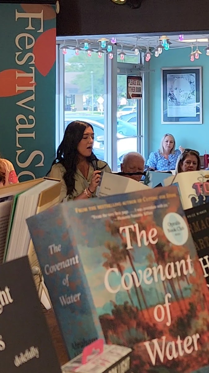 T-Bones Records & Cafe-2