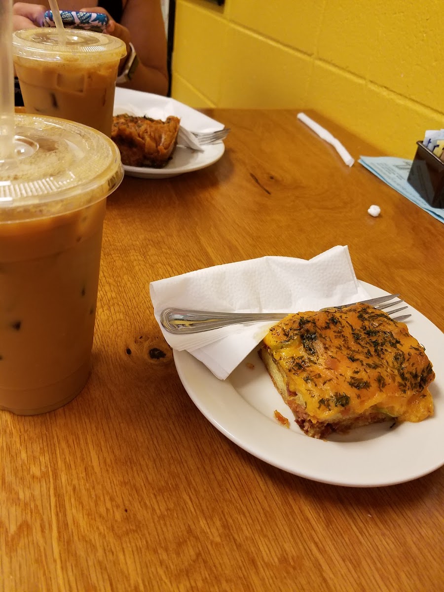 T-Bones Records & Cafe-6